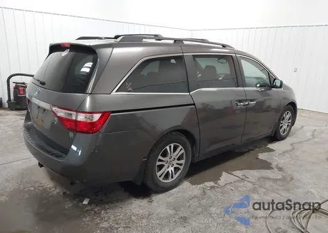 2013 Honda Odyssey Ex-L z USA, uszkodzony, nr VIN 5FNRL5H60DB025332